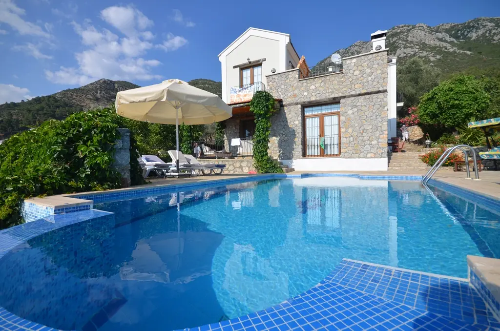 Uzumlu villa
